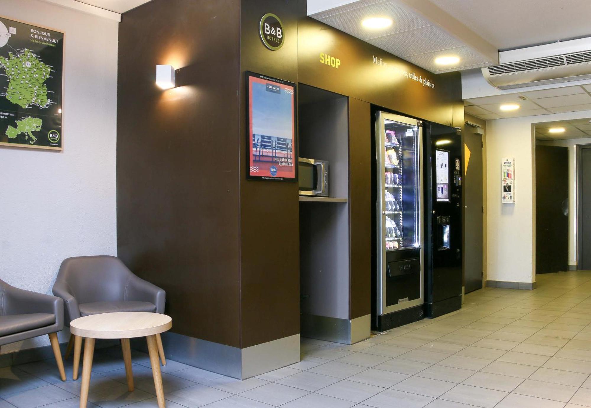 B&B HOTEL Fréjus Roquebrune-sur-Argens Exterior foto