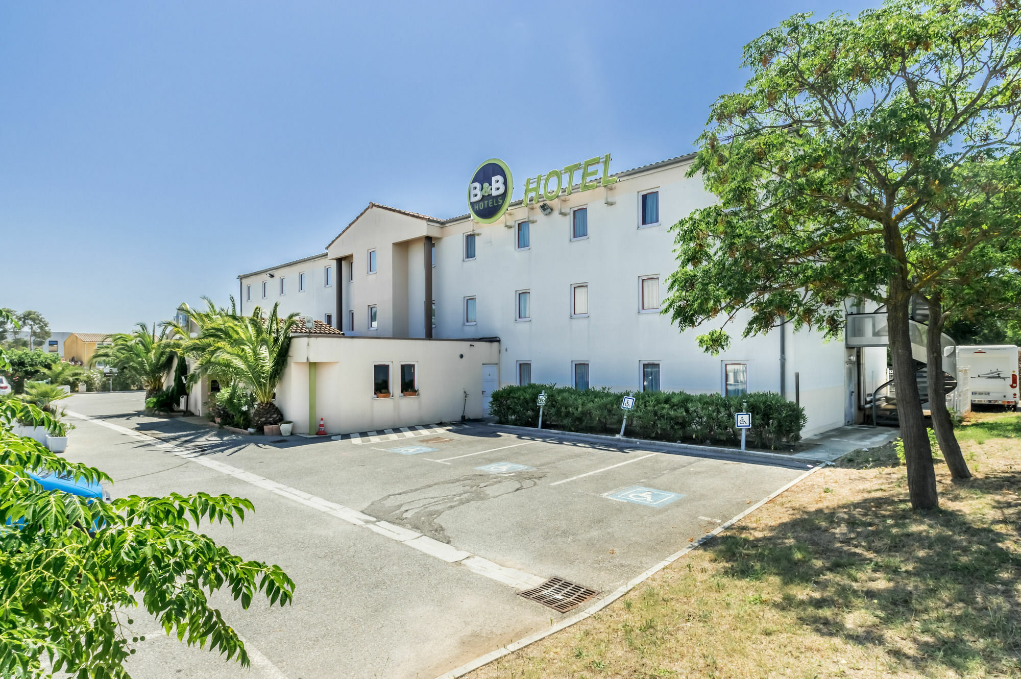 B&B HOTEL Fréjus Roquebrune-sur-Argens Exterior foto